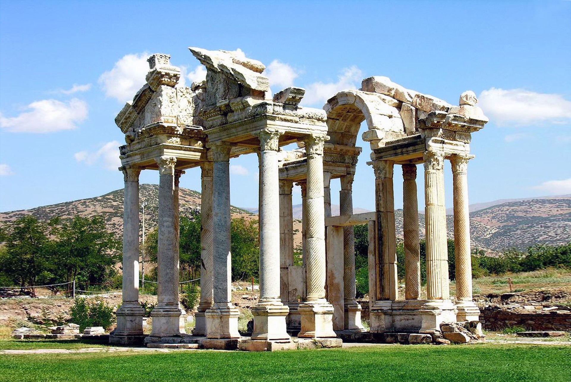 2 Days Ephesus Pamukkale Aphrodisias Tour